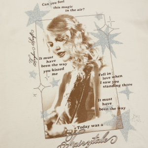 Fearless (Taylor’s Version) Magic In the Air Oversized T-Shirt