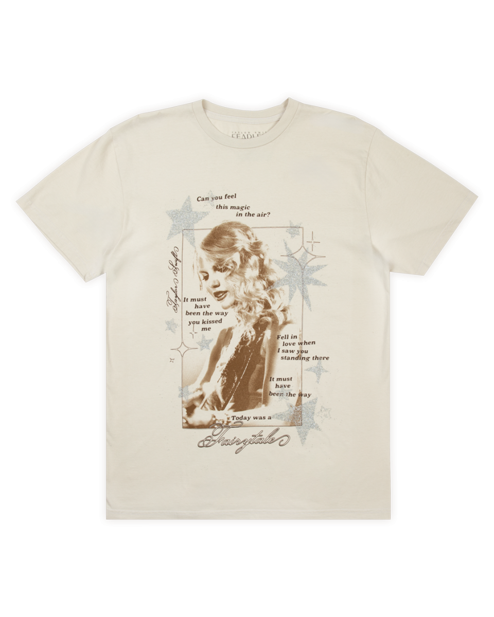 Fearless (Taylor's Version) Magic In the Air Oversized T-Shirt